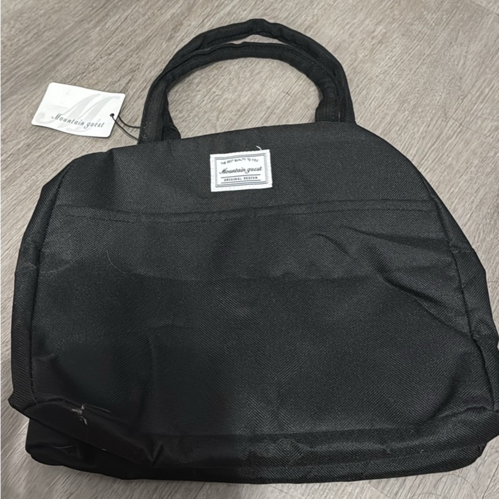NWT insulated lunchbox